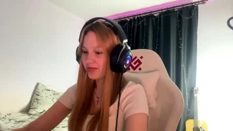 Amia online show from 04.15.26