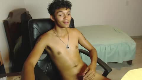 Snapshot of kayden1_ chatting on 02.05.25 KAYDEN HELP ME TO REACH 10 LIKES online show from 02.05.25