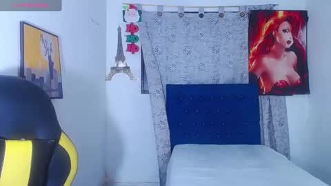 Snapshot of kaydendaniels chatting on 12.18.24 SexyKayden online show from 12.18.24