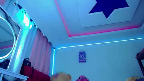 Snapshot of kayla_sexx chatting on 06.10.26 kayla_sexx online show from 06.10.26