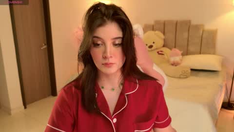 Kayla  online show from 09.14.25