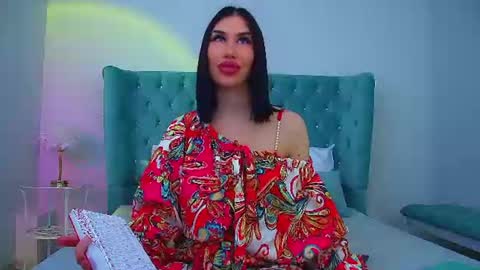 Snapshot of kaylamous chatting on 06.28.26 Kayla online show from 06.28.26