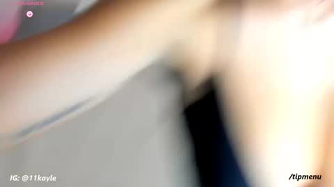 INSTAGRAM AND TW 11kayle online show from 10.17.25