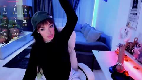 kaylee online show from 11.27.25