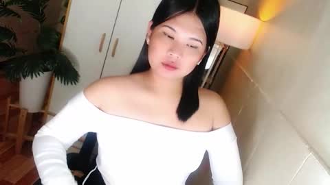 Y O U R        F U T U R E       K A Y L E E  online show from 01.09.26