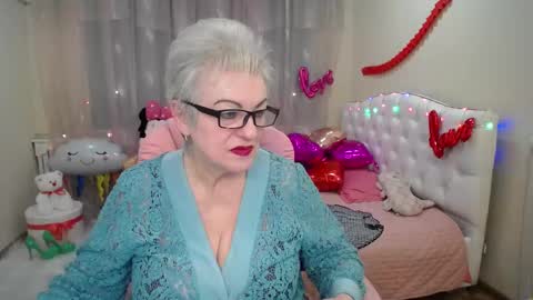 kaylesmoll online show from 02.06.25