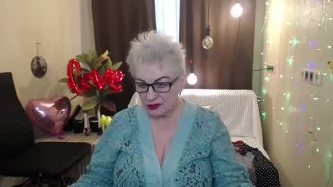 kaylesmoll online show from 02.16.25