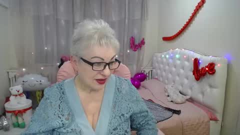 kaylesmoll online show from 03.12.25