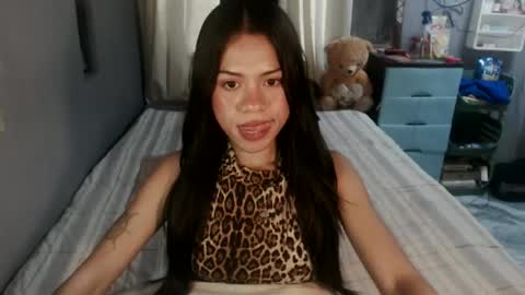 Snapshot of kaymmymalapusan chatting on 06.25.26 kaymmymalapusan online show from 06.25.26