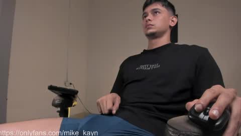 Mike online show from 04.12.26