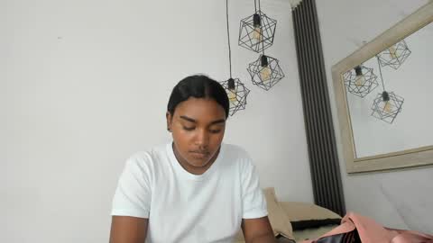 Snapshot of kayna_gomez chatting on 05.12.26 Kayna online show from 05.12.26