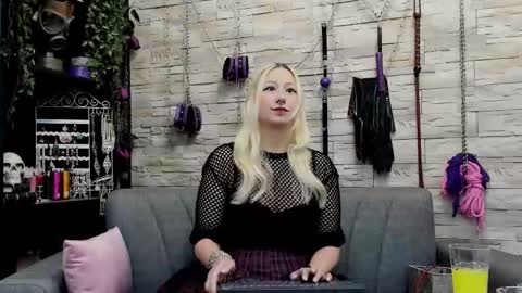 Miss Kazia online show from 10.20.25