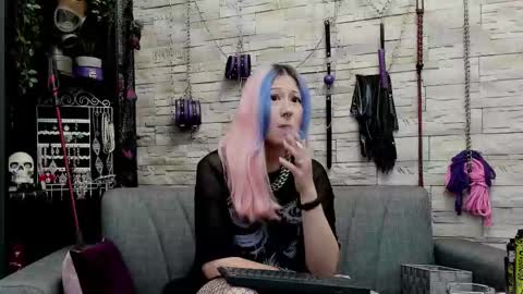 Miss Kazia online show from 11.12.25