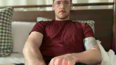 Snapshot of kd9dash3point8 chatting on 05.17.26 kd9dash3point8 online show from 05.17.26