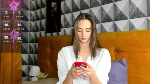 Kelly GMT 2 Su We Th Fr Sa   0300AM-09-00AM   online show from 01.25.25