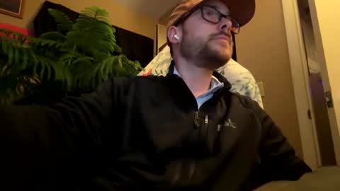 Snapshot of keegancheese chatting on 02.23.26 Tom online show from 02.23.26