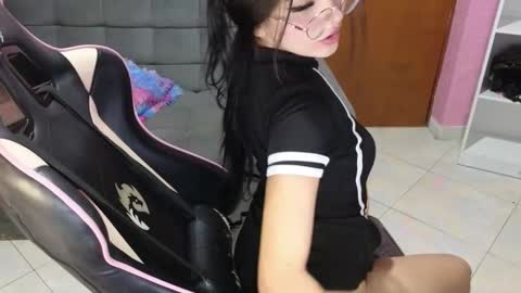 keeiity_moon online show from 10.17.25