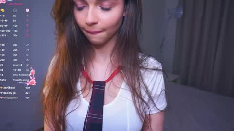 Snapshot of keenakosbab chatting on 05.19.26 Lulu online show from 05.19.26