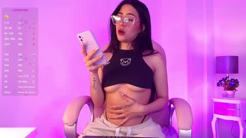 Snapshot of keily_gh1 chatting on 12.09.24 KEILY  online show from 12.09.24