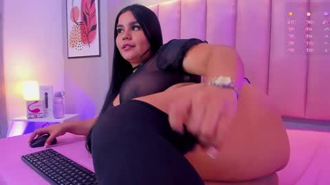 Keily Ross online show from 02.04.25