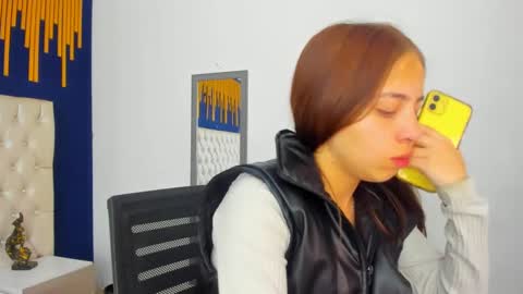 Keily Morgan online show from 12.12.24