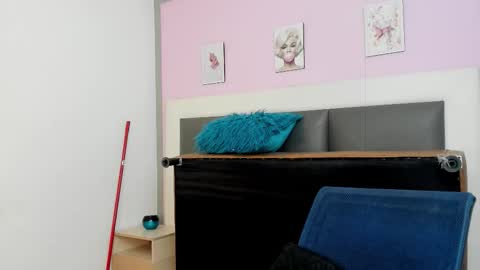 Keily Morgan online show from 09.09.25