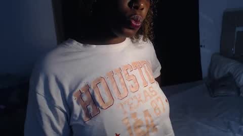 Keili online show from 01.17.25