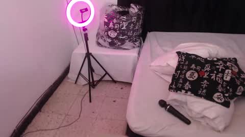 Keili online show from 01.25.25