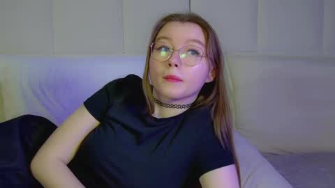 Keira online show from 03.06.25