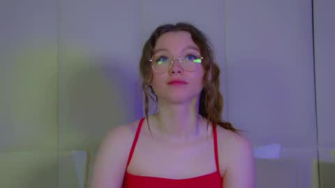 Keira online show from 03.08.25