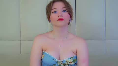 Keira online show from 05.17.26