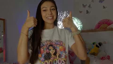 Snapshot of keirasworld chatting on 05.08.26 keira online show from 05.08.26