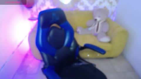 Keiry online show from 10.17.25