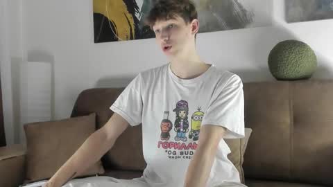 Snapshot of keithcozart1337 chatting on 10.08.25 Mark online show from 10.08.25