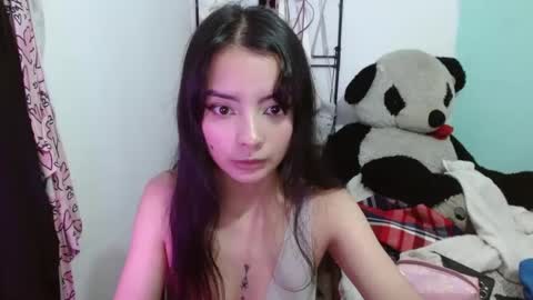 annie rosse16 online show from 10.06.25