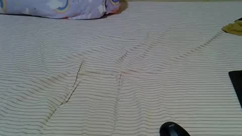 keleni1 online show from 12.04.25