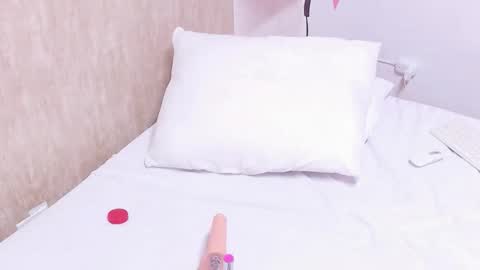 Snapshot of kelly_666 chatting on 03.19.26 kelly_666 online show from 03.19.26