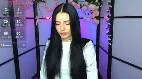 Snapshot of kelly__bunny chatting on 06.18.26 Kelly online show from 06.18.26
