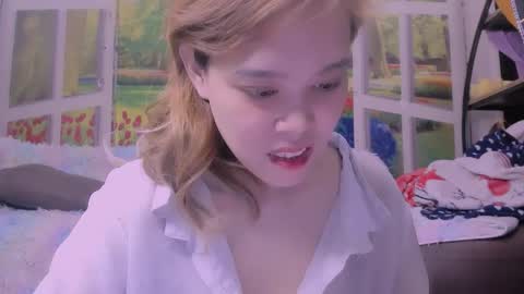 Snapshot of kelly_baby2005 chatting on 02.03.26 Kelly online show from 02.03.26