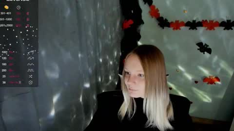 Kelly online show from 10.19.25
