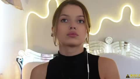 Kelly online show from 04.06.26