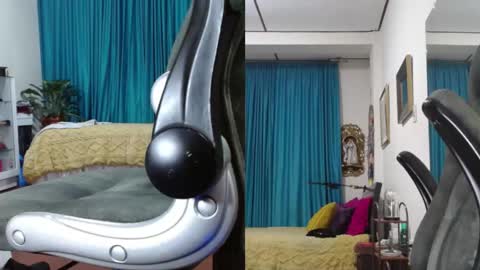 Snapshot of kelly_squirting chatting on 04.27.26 KELLY online show from 04.27.26