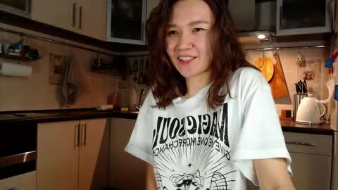 Kelly online show from 12.28.24