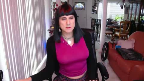 kellyanne Lynn but please call me fucktoy online show from 12.14.25