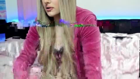 Kelly Cocksin online show from 04.06.26