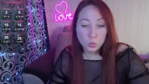 kellycrystall online show from 12.21.25