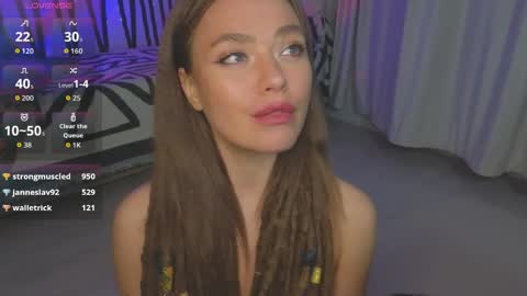 Snapshot of kellyfouler chatting on 04.18.26 KellyFouler online show from 04.18.26