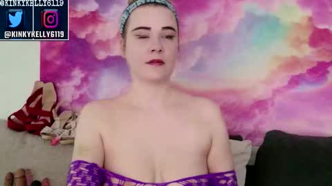 kellylynn76 online show from 10.23.25