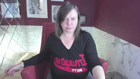 Kelly online show from 10.19.25