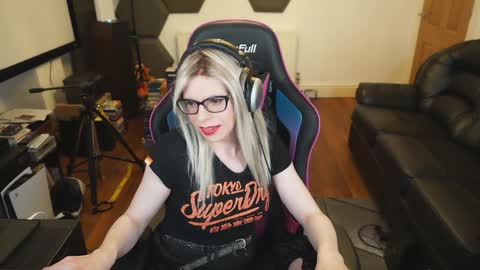 Snapshot of kelseycobalt chatting on 01.17.25 kelseycobalt online show from 01.17.25